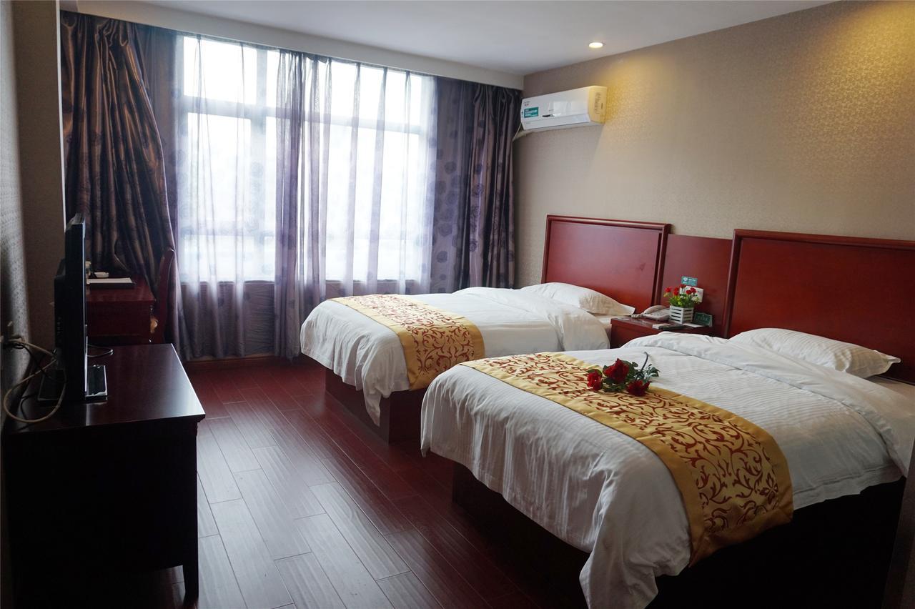 Greentree Inn Zhejiang Taizhou Tiantai Bus Station Express Hotel Exterior photo