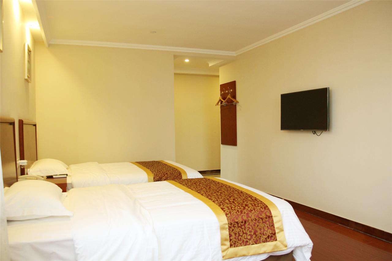 Greentree Inn Zhejiang Taizhou Tiantai Bus Station Express Hotel Exterior photo