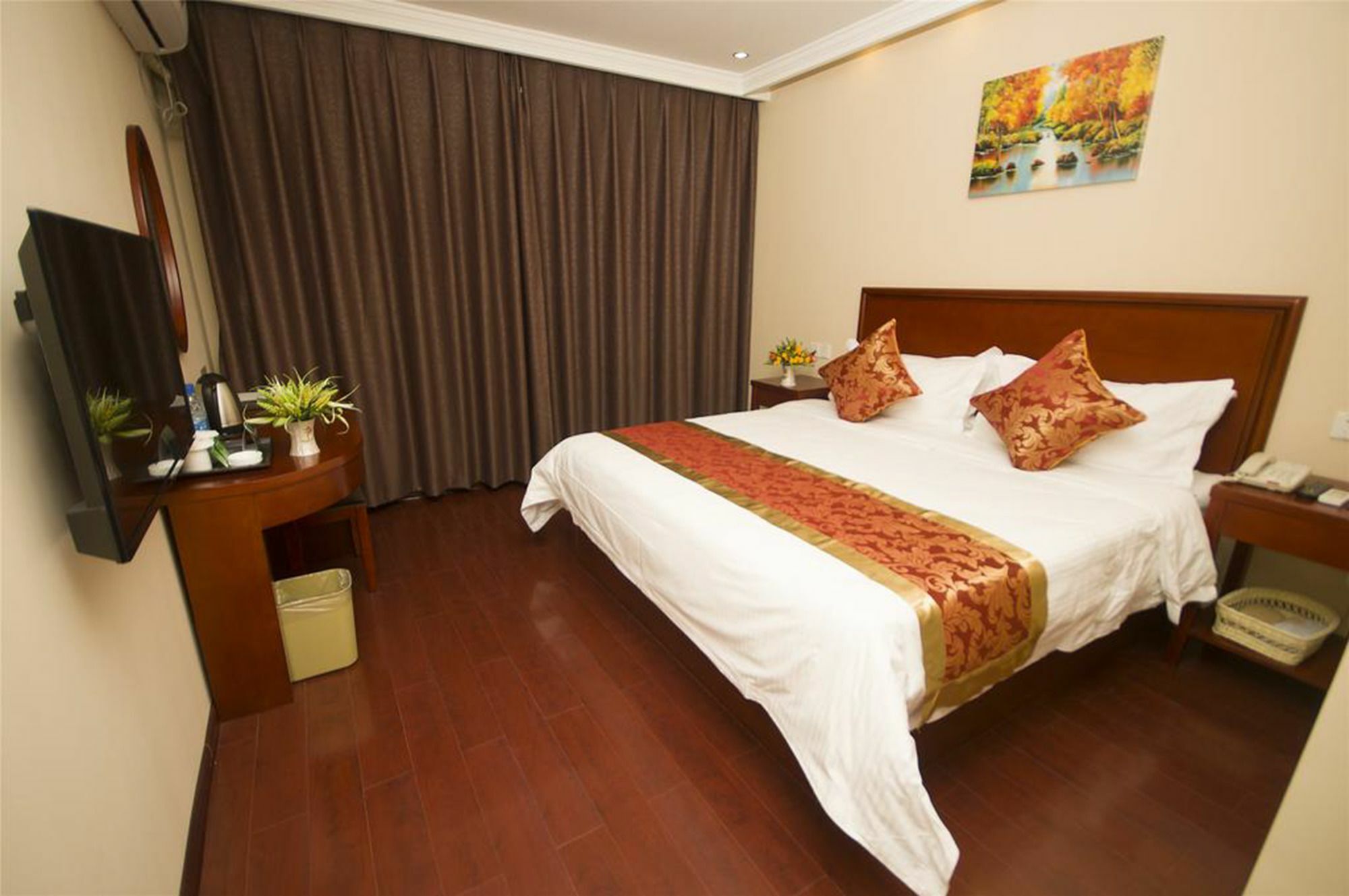 Greentree Inn Zhejiang Taizhou Tiantai Bus Station Express Hotel Exterior photo